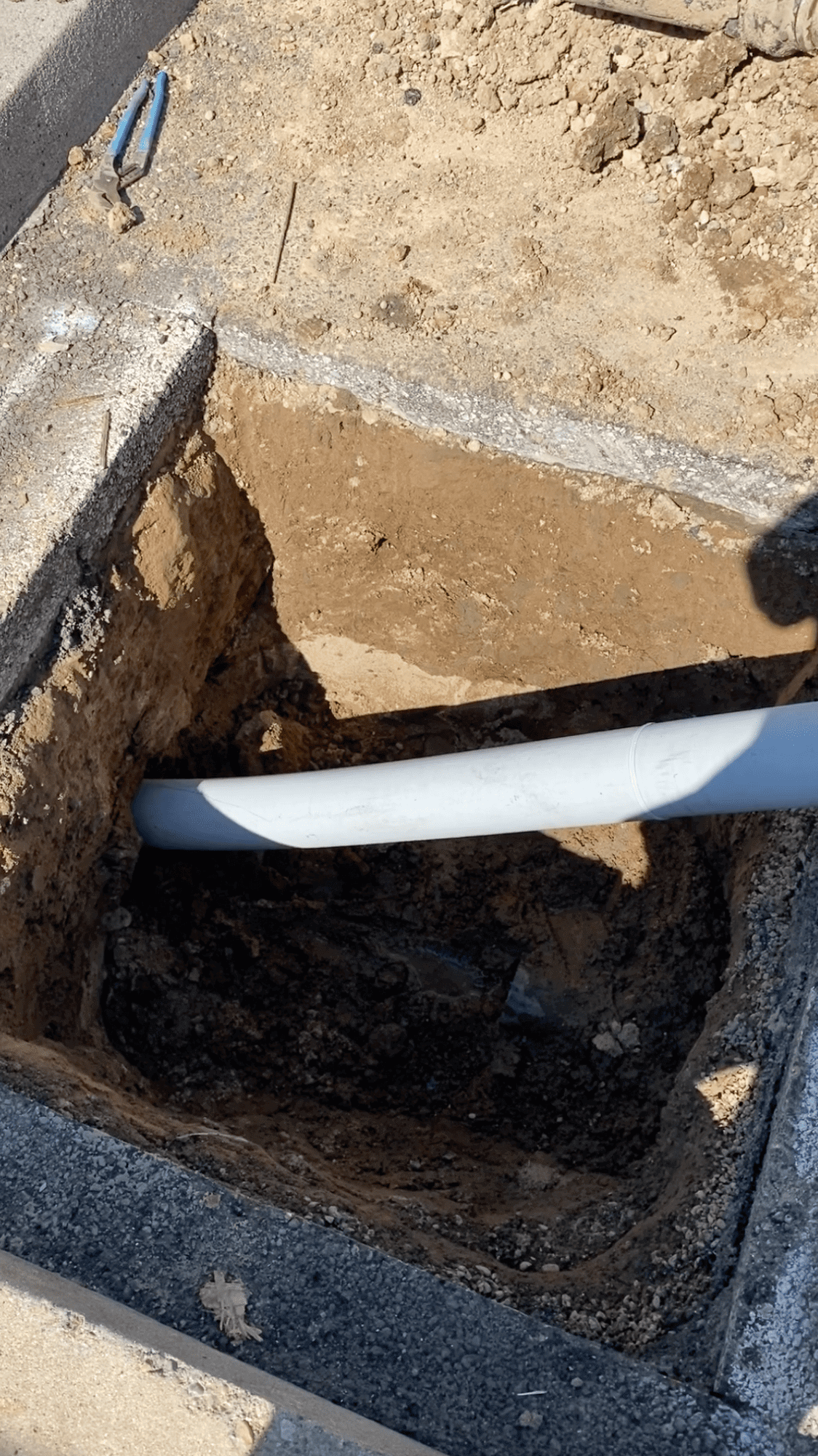 Lateral Sewer Line Common Problems, Repair Options & Cost